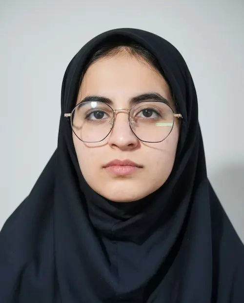 میترا زارعی